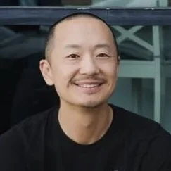 Portrait of Tenny Park